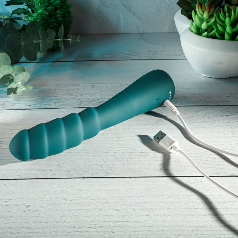Gender X SCORPION - Green 21.2 cm USB Rechargeable Vibrator