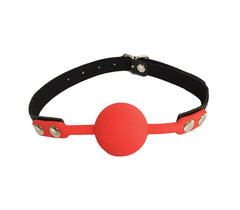 Faux leather gag with silicone ball.